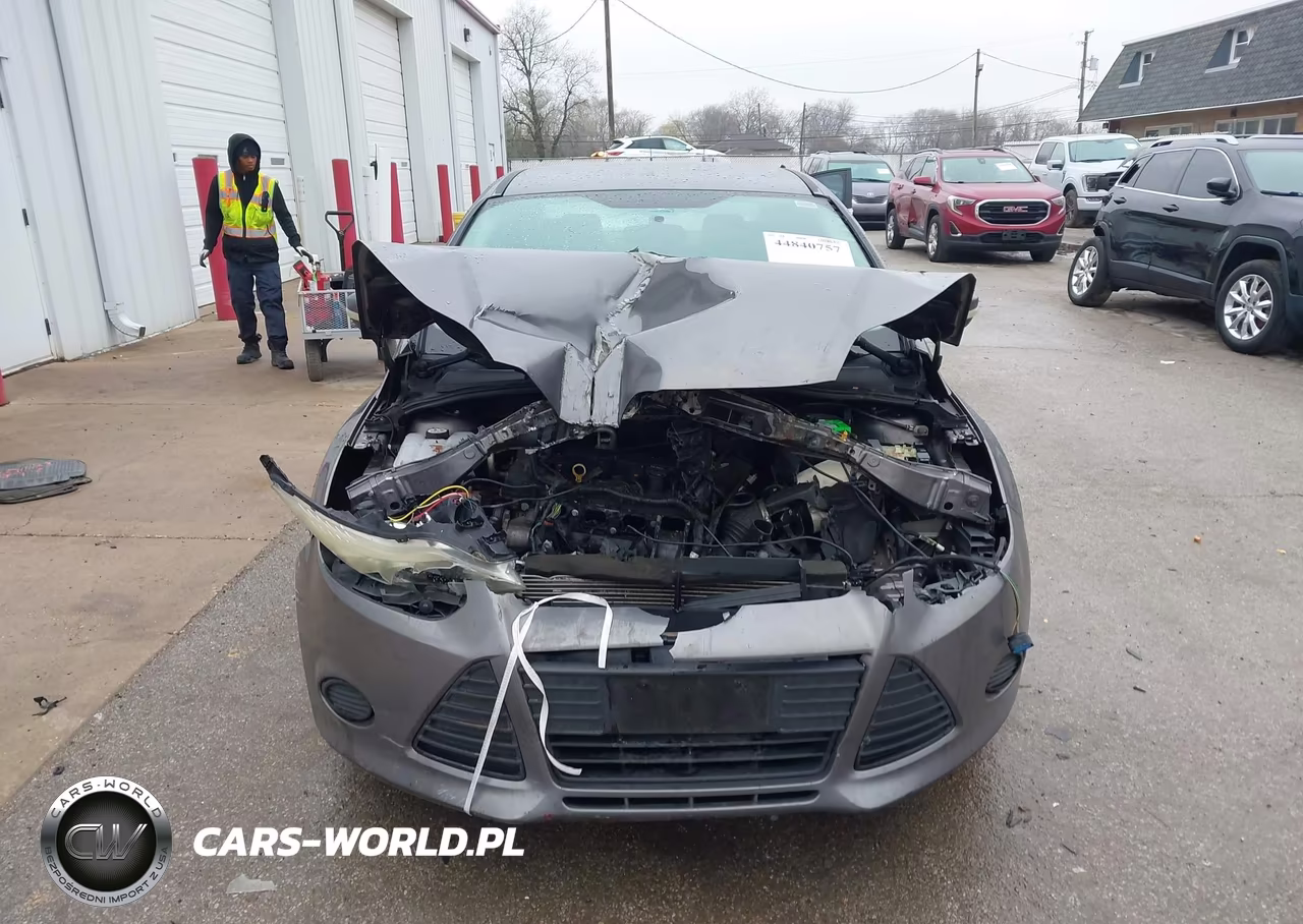 2014 Ford Focus Se VIN:1FADP3F2XEL316332 - 13
