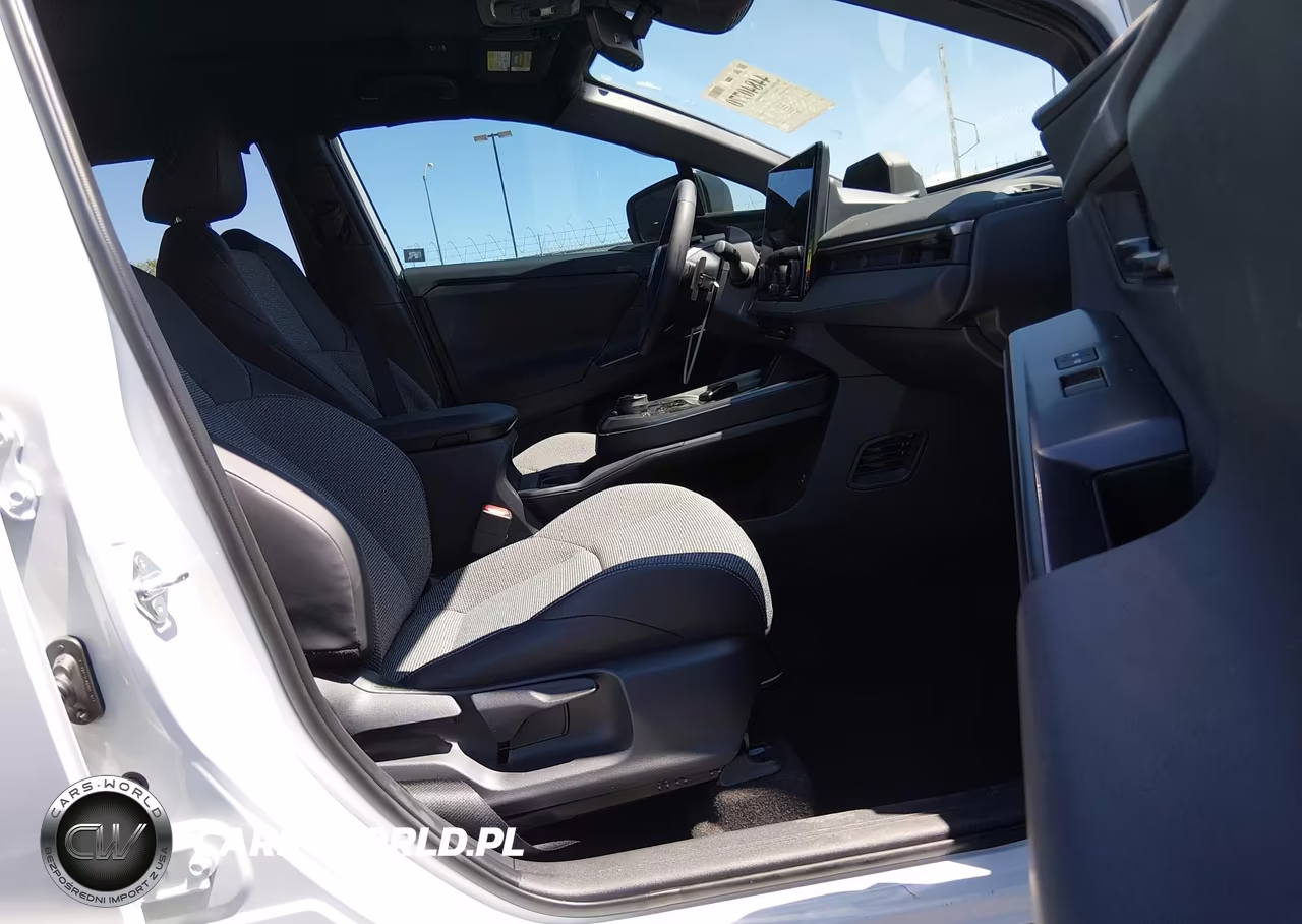 2026 Toyota Bz Xle VIN:JTMBDAFB6TJ017900 - 5