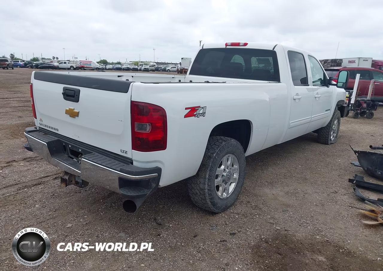 2012 Chevrolet Silverado 3500Hd Ltz VIN:1GC4K1C82CF103621 - 4