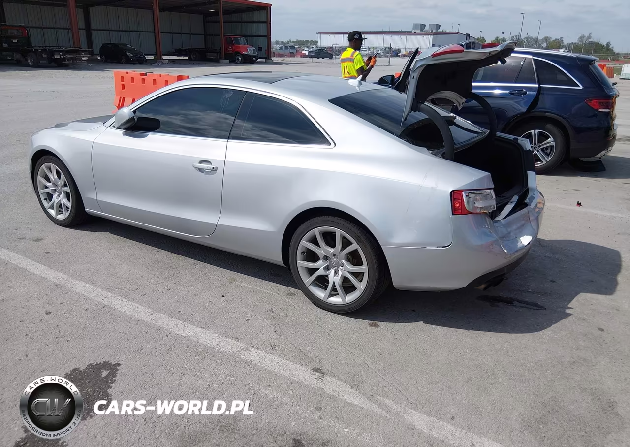 2012 Audi A5 2.0T Premium VIN:WAUCFAFR0CA002849 - 3