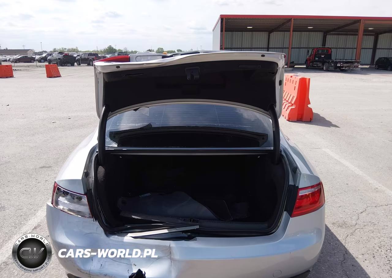 2012 Audi A5 2.0T Premium VIN:WAUCFAFR0CA002849 - 6