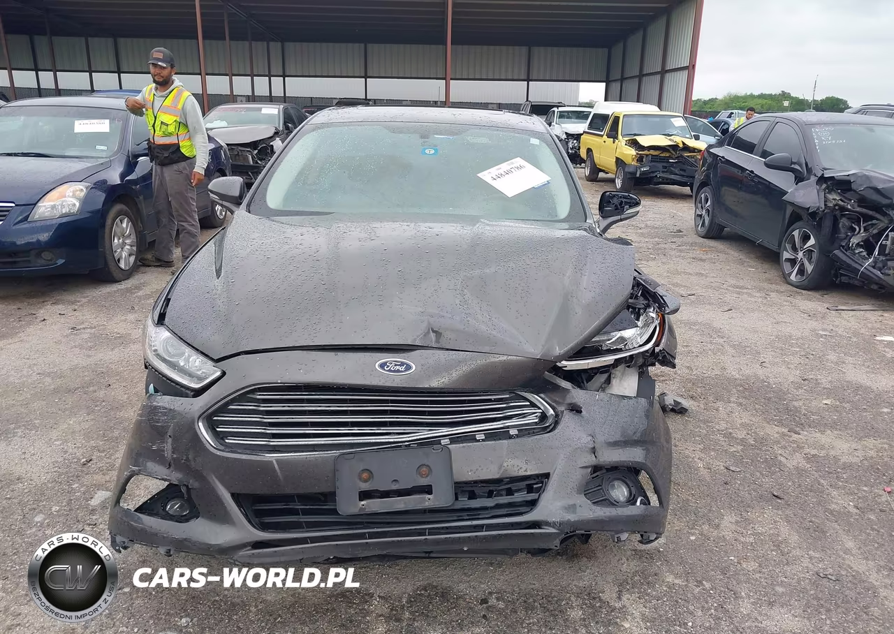 2015 Ford Fusion Hybrid Se VIN:3FA6P0LU0FR150757 - 12