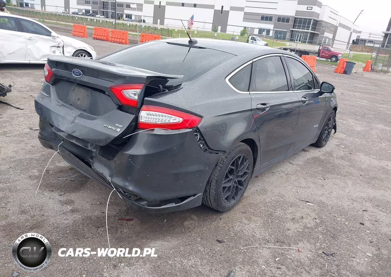 2015 Ford Fusion Hybrid Se VIN:3FA6P0LU0FR150757 - 4
