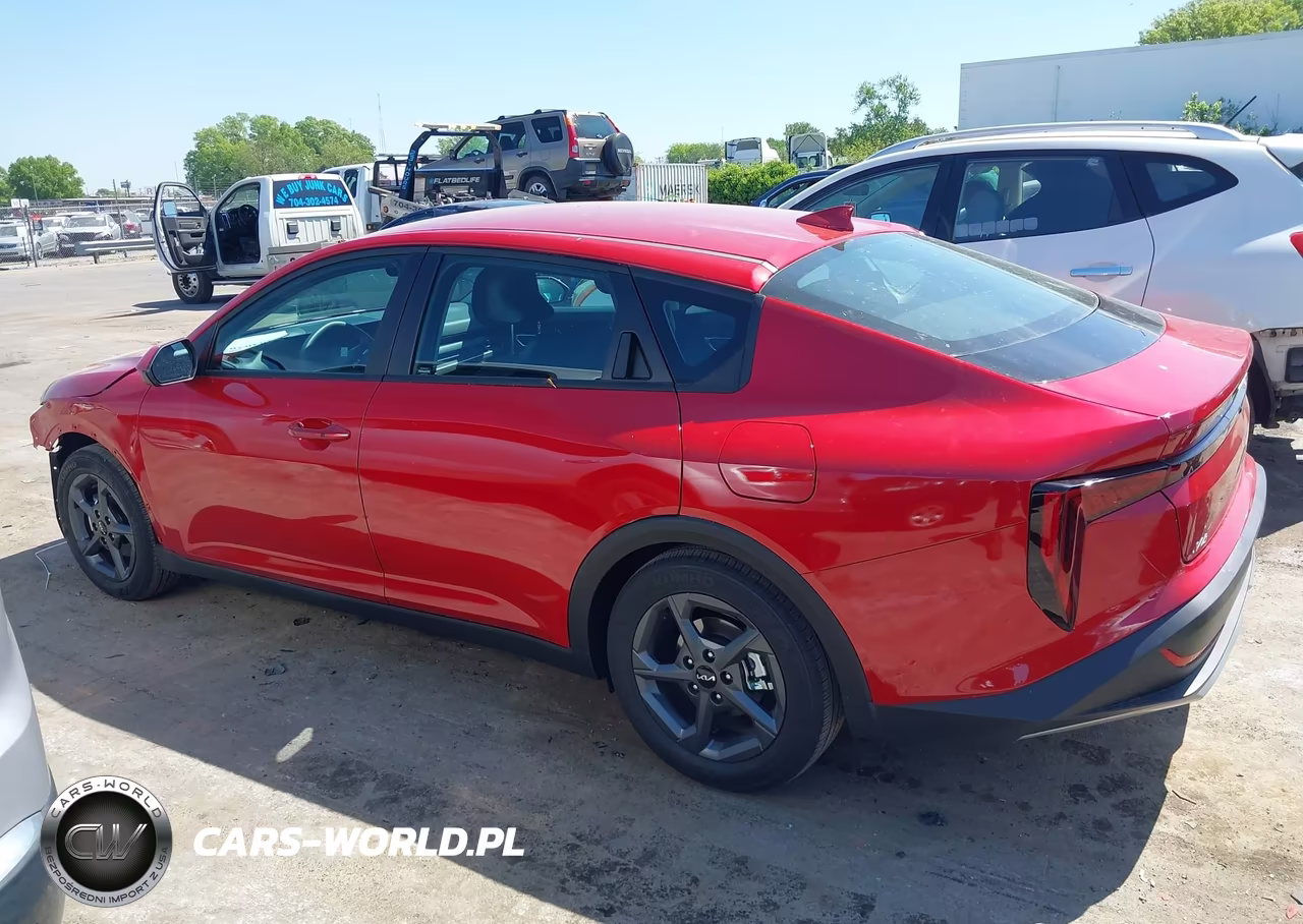 2026 Kia K4 Lxs VIN:3KPFT4DE8TE289834 - 14