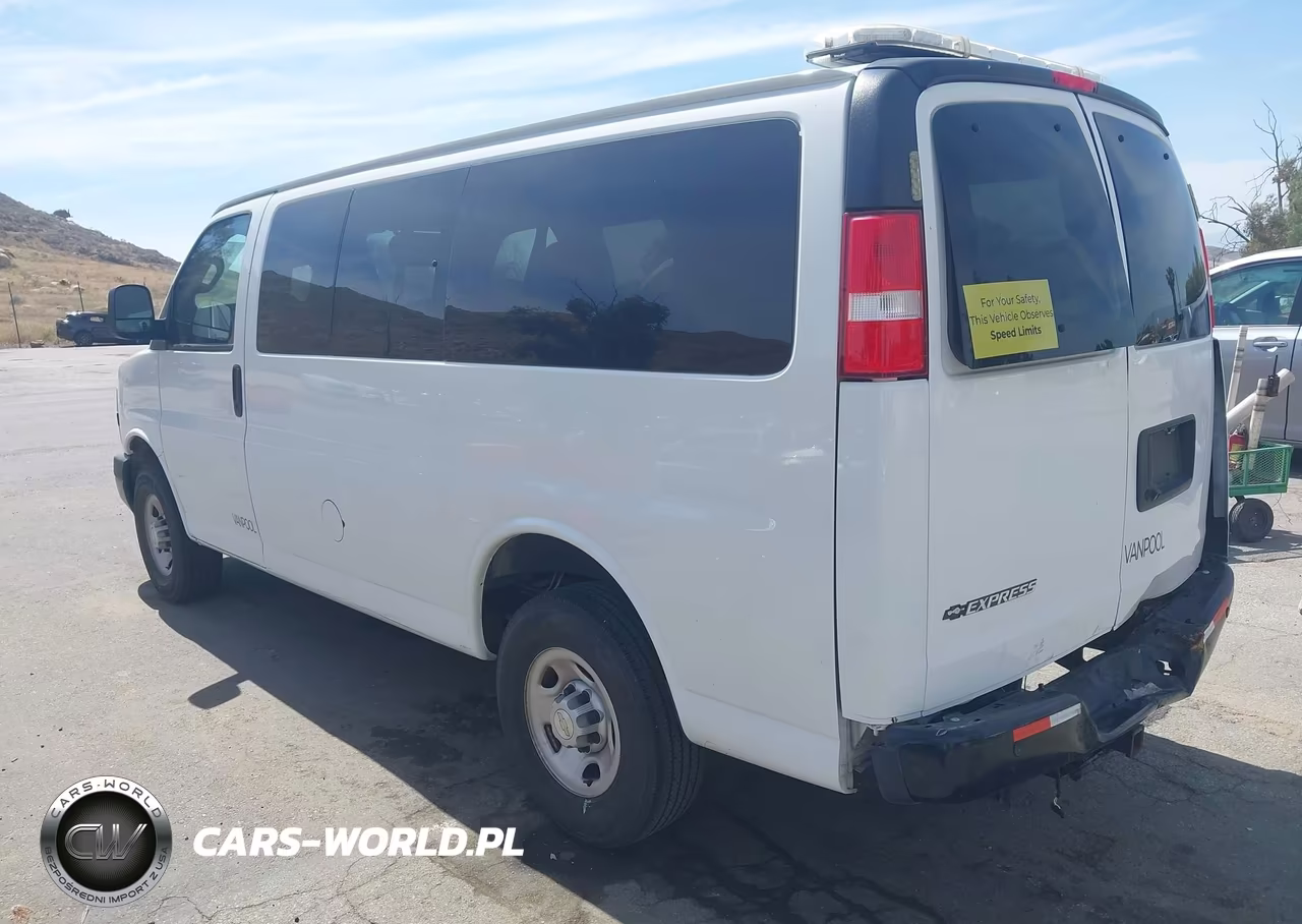 2022 Chevrolet Express Passenger Rwd 3500 Regular Wheelbase Ls VIN:1GAZGLFP5N1186525 - 3