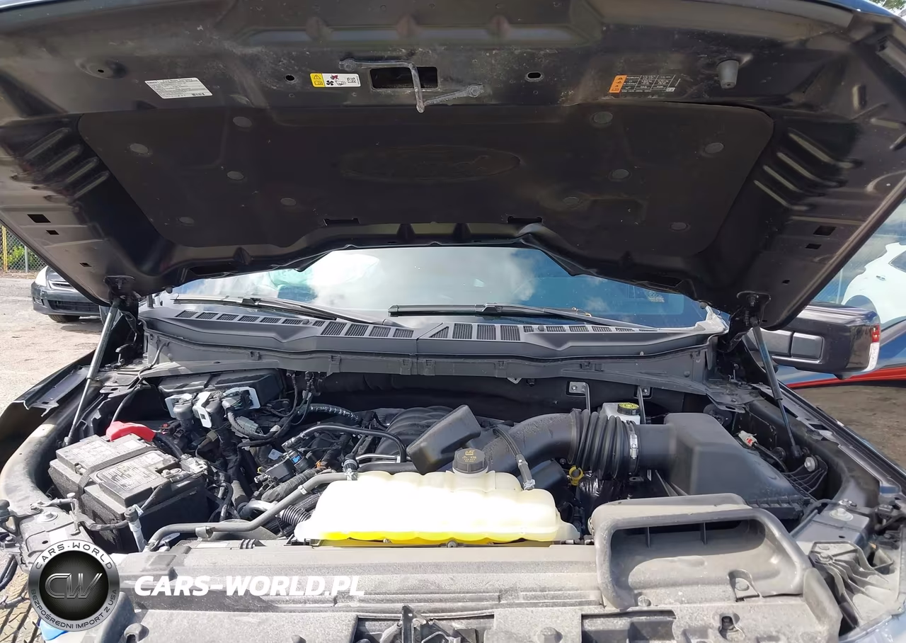 2025 Ford F-150 Lariat VIN:1FTFW5L56SFA39429 - 10