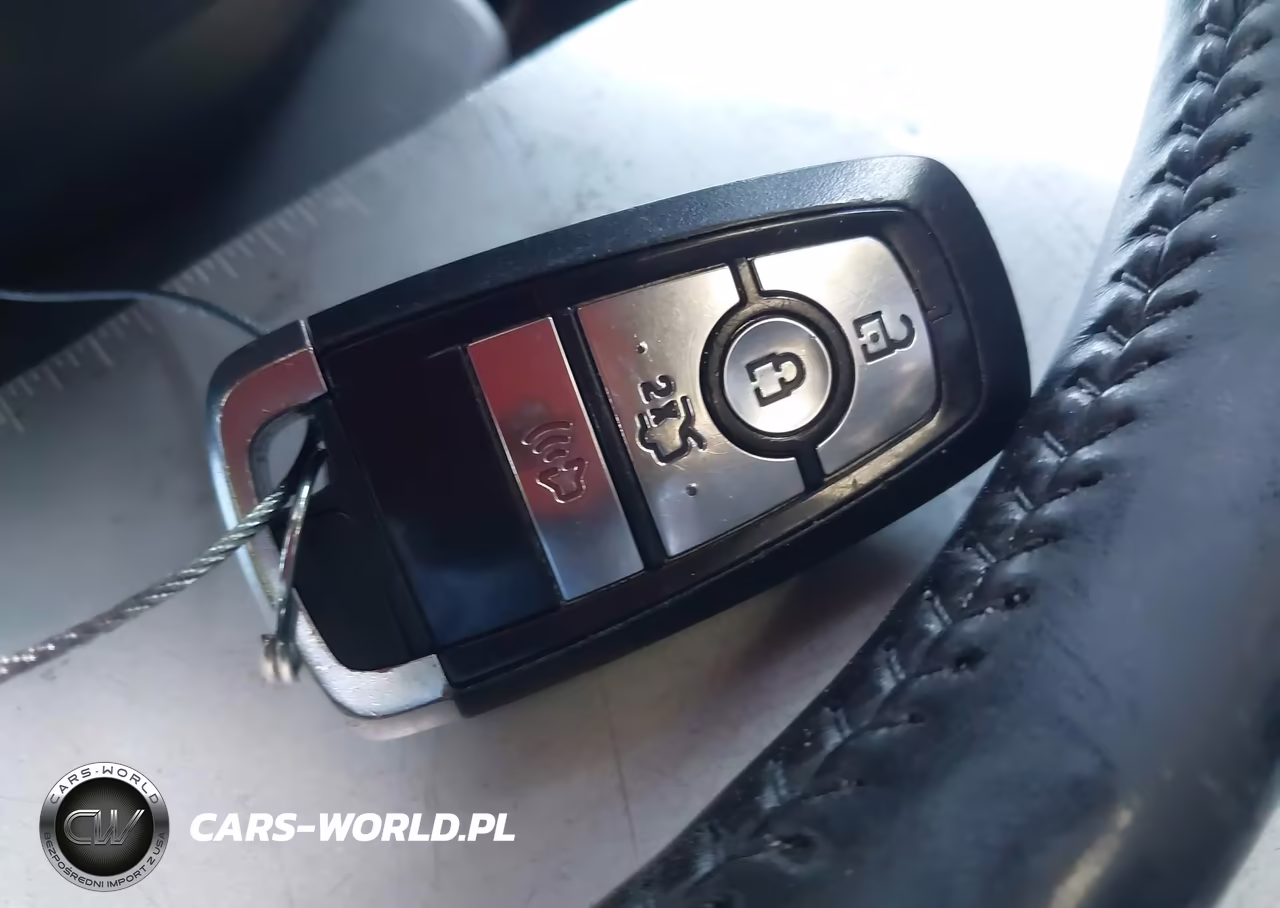 2019 Ford Mustang Ecoboost Premium VIN:1FA6P8TH2K5120321 - 11