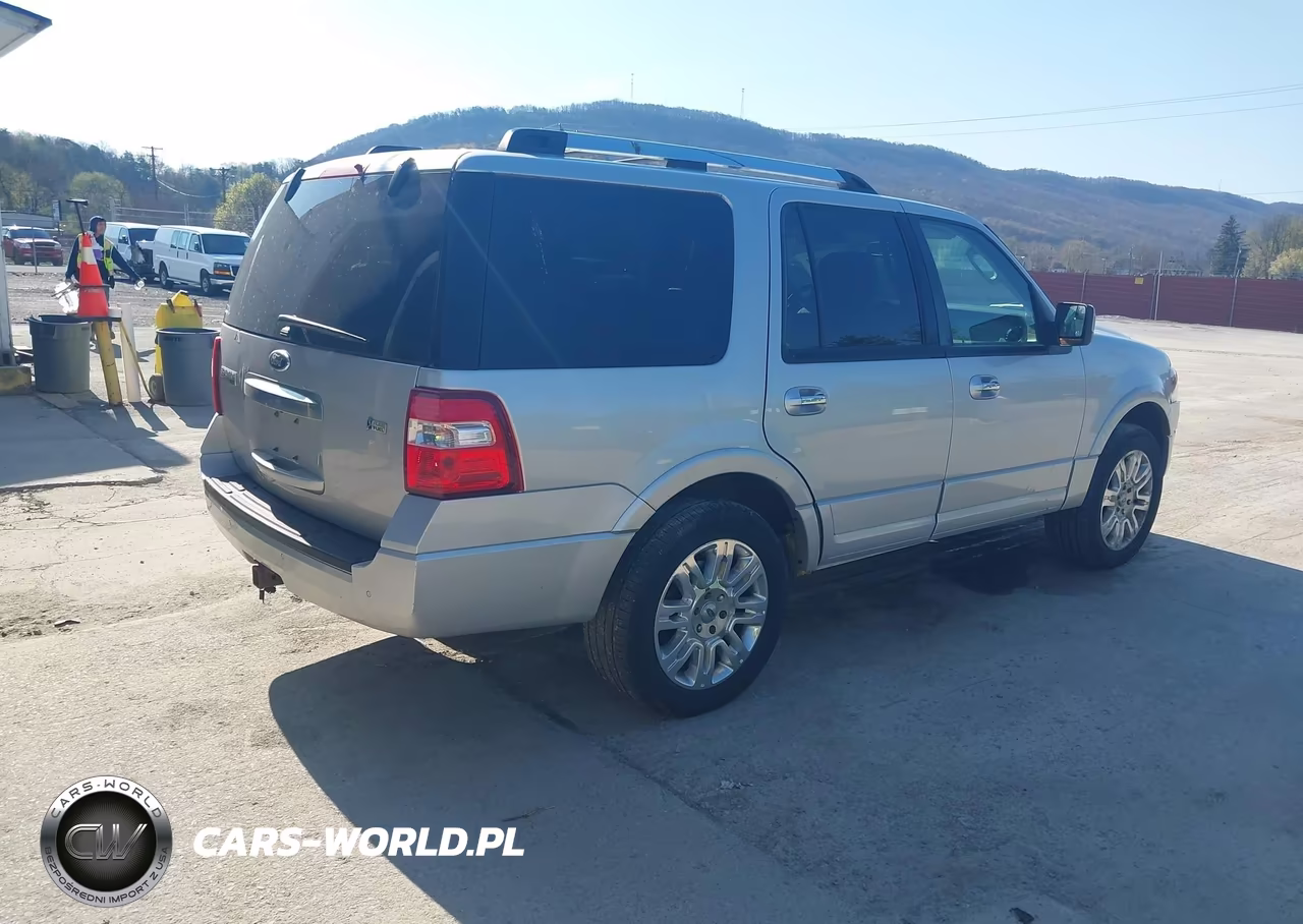 2012 Ford Expedition Limited VIN:1FMJU2A51CEF51684 - 4