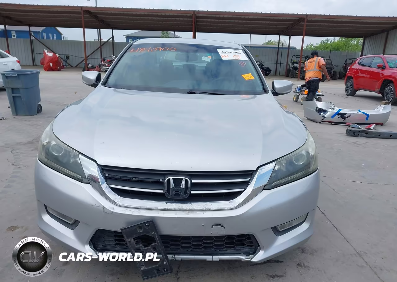 2013 Honda Accord Sport VIN:1HGCR2F56DA270238 - 13