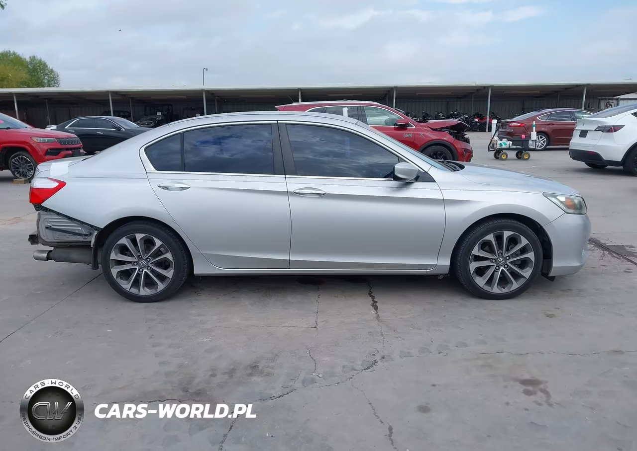 2013 Honda Accord Sport VIN:1HGCR2F56DA270238 - 14