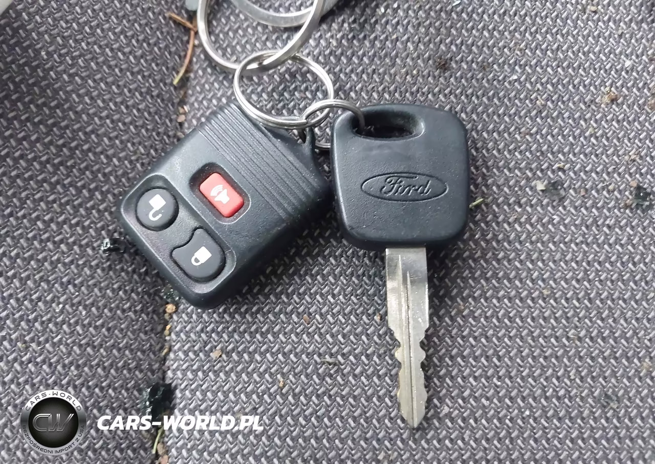 2002 Ford Escape Xlt VIN:1FMCU041X2KB00422 - 11