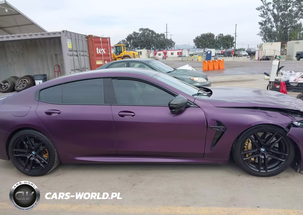 2024 BMW M8 Gran Coupe Competition VIN:WBSGV0C06RCR25429 - 12