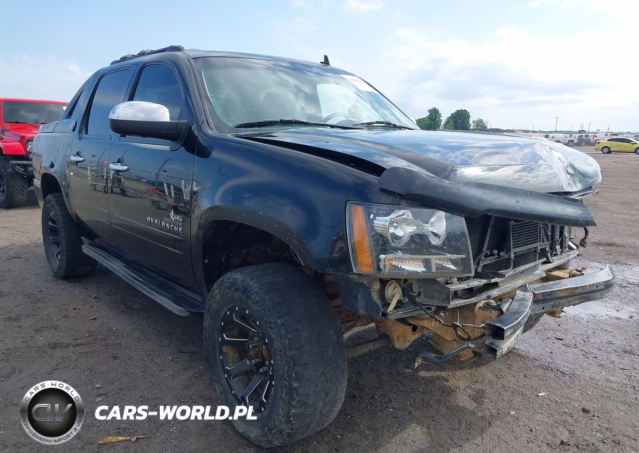 2013 Chevrolet Avalanche Ls