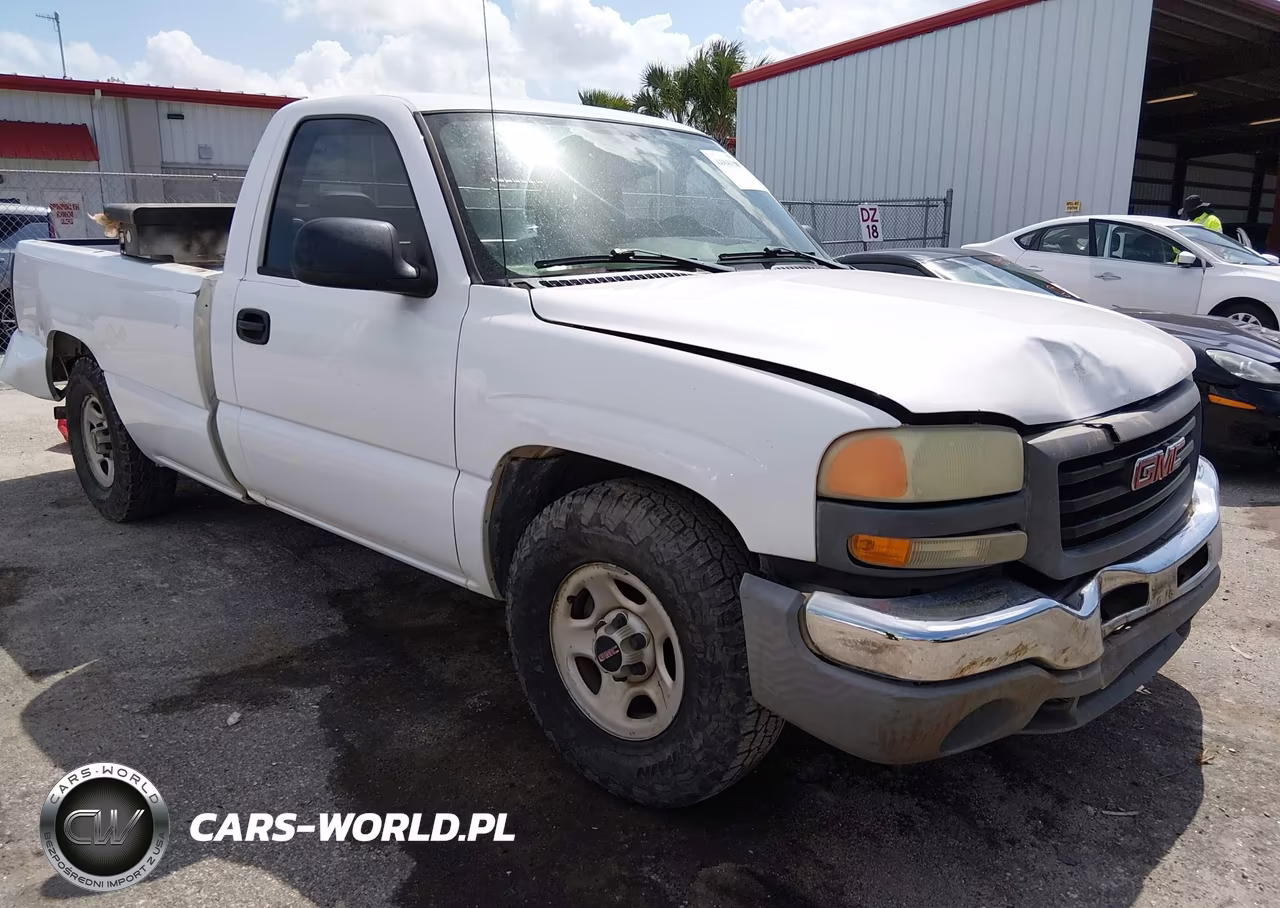 2004 GMC Sierra 1500 Work Truck