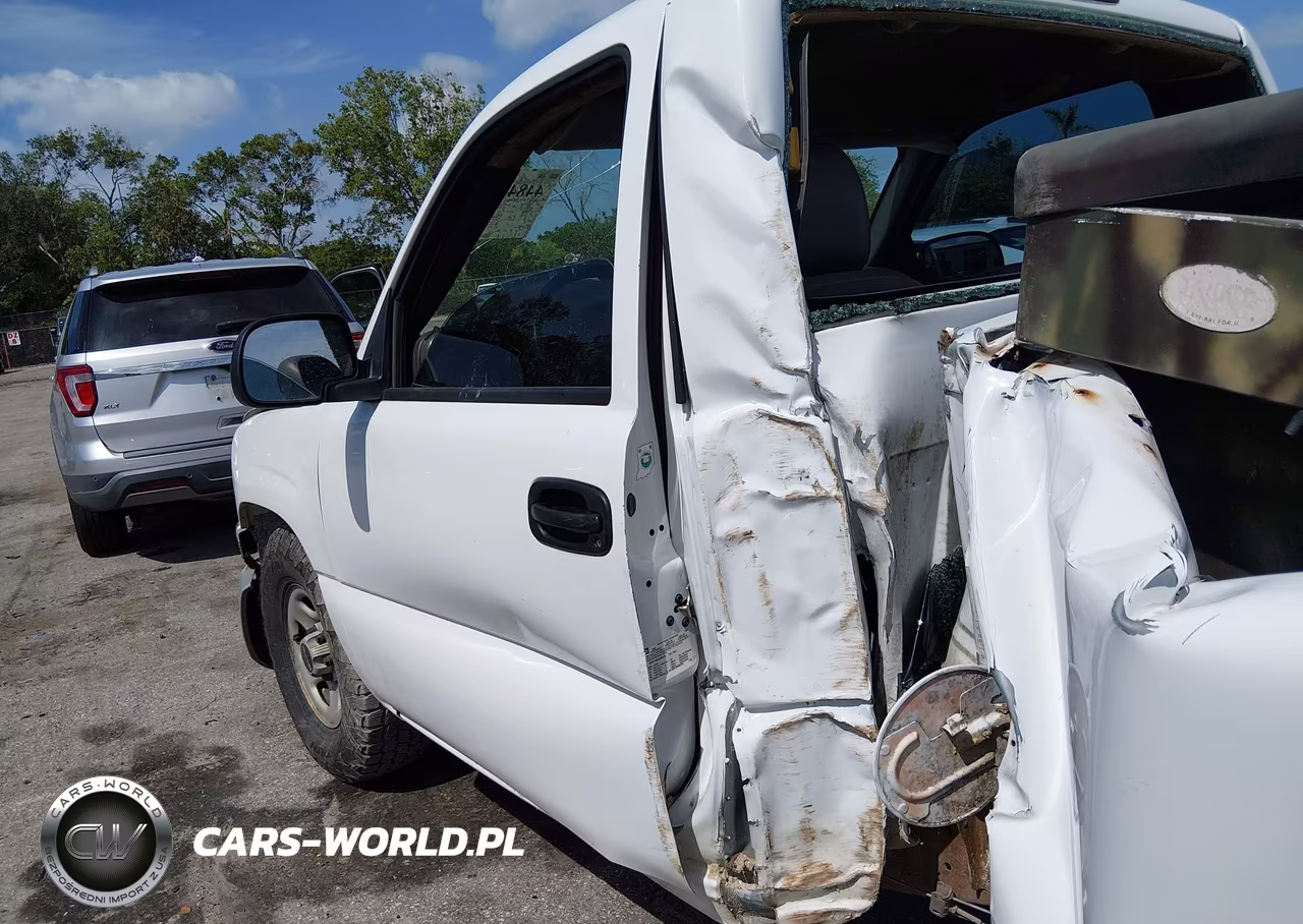 2004 GMC Sierra 1500 Work Truck VIN:1GTEC14V44Z283318 - 15