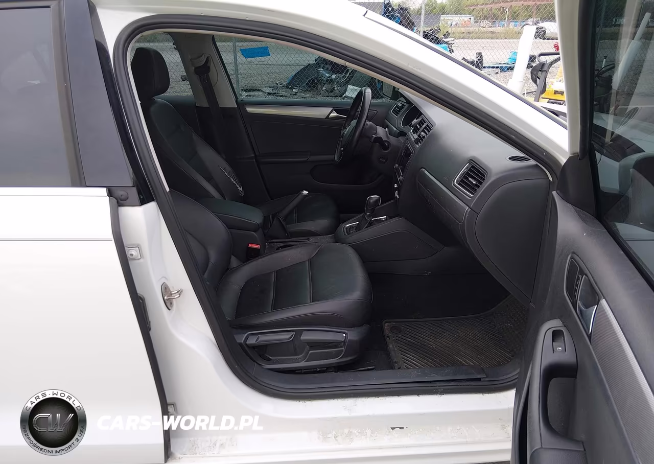 2017 Volkswagen Jetta 1.4T Se VIN:3VWDB7AJ4HM201255 - 5