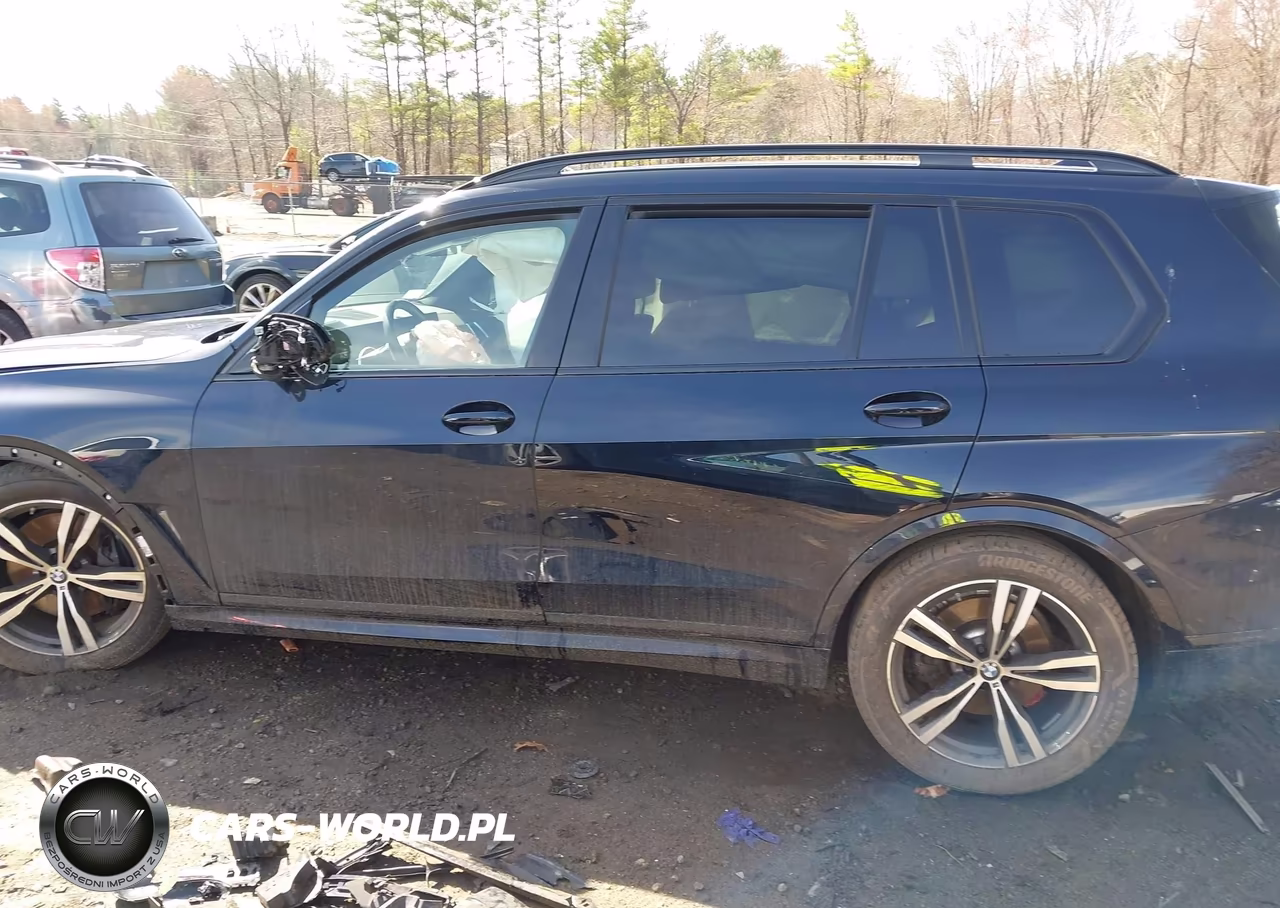 2025 BMW X7 xDrive40I VIN:5UX23EM03S9W96700 - 15