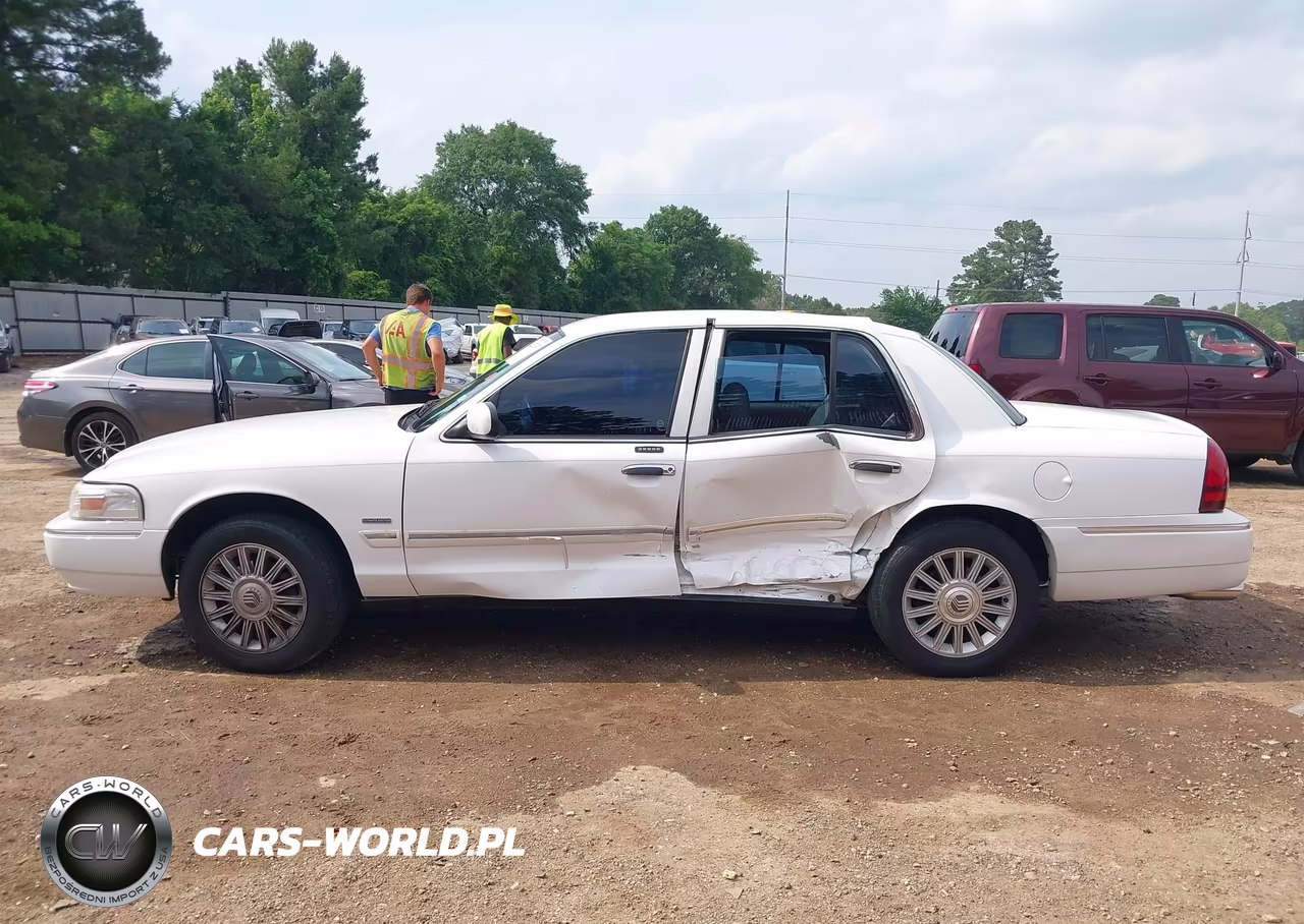 2009 Mercury Grand Marquis Ls (Fleet Only) VIN:2MEHM75V69X603150 - 14