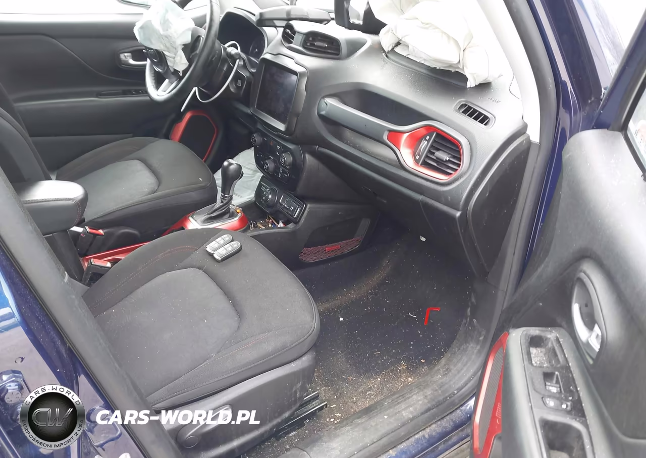 2021 Jeep Renegade Trailhawk 4X4 VIN:ZACNJDC17MPM50031 - 5