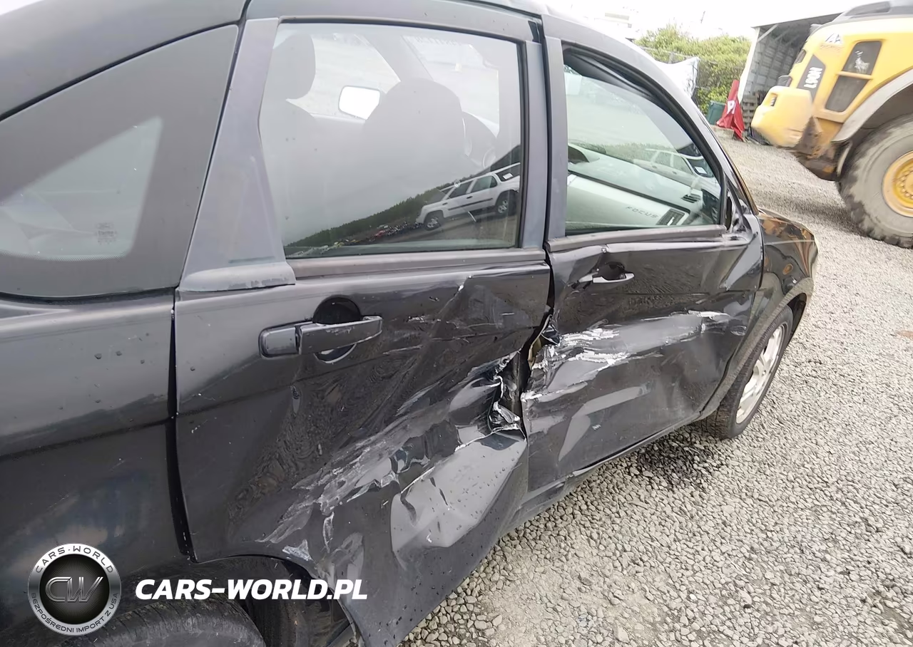 2009 Ford Focus Ses VIN:1FAHP36N49W243586 - 12