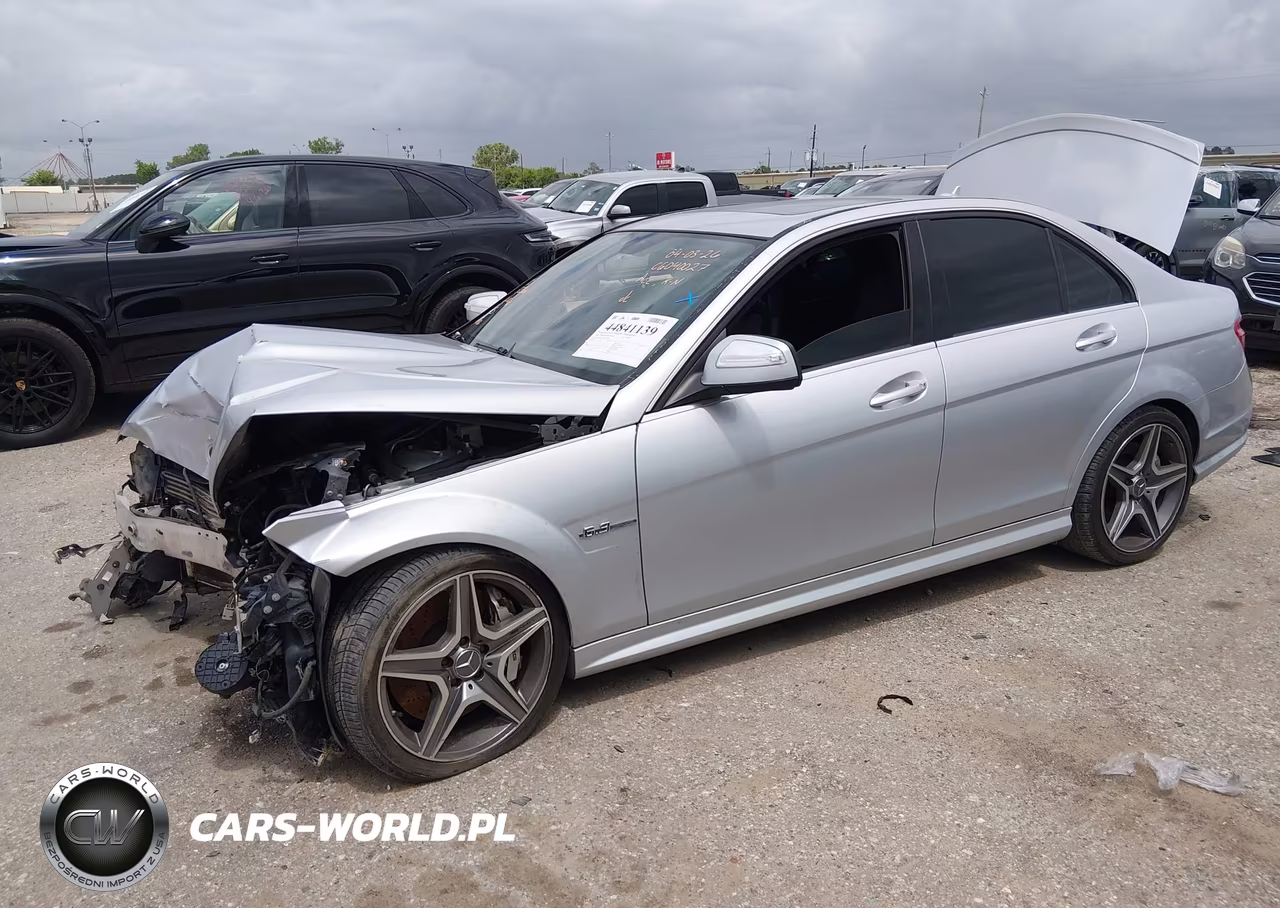 2009 Mercedes-Benz C 63 Amg VIN:WDDGF77X99F220438 - 2