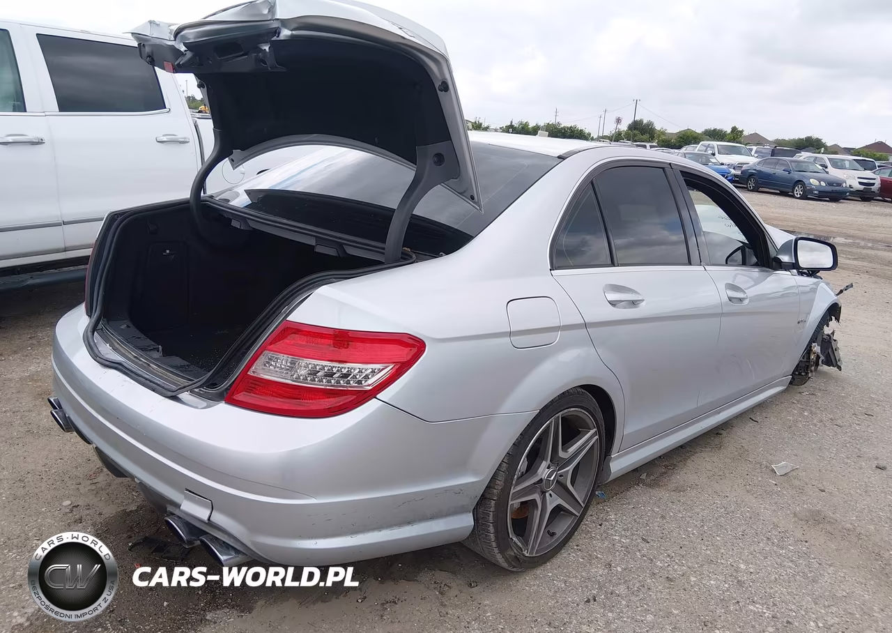 2009 Mercedes-Benz C 63 Amg VIN:WDDGF77X99F220438 - 4
