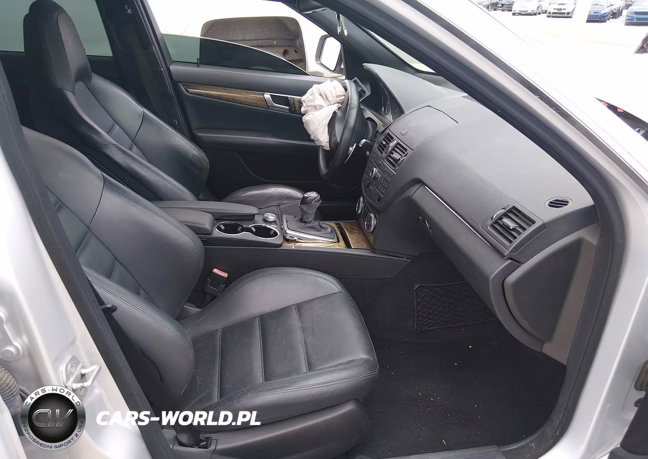 2009 Mercedes-Benz C 63 Amg VIN:WDDGF77X99F220438 - 5
