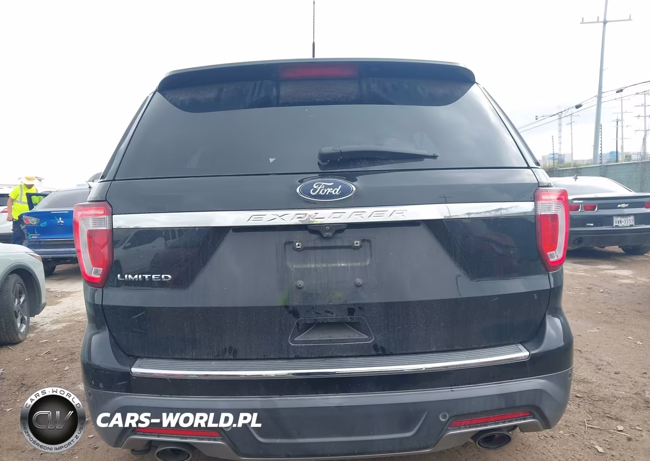 2018 Ford Explorer Limited VIN:1FM5K7F82JGC16524 - 17