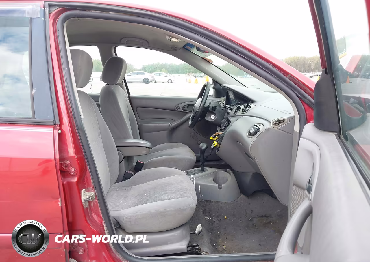 2000 Ford Focus Se VIN:1FAFP3439YW428174 - 5