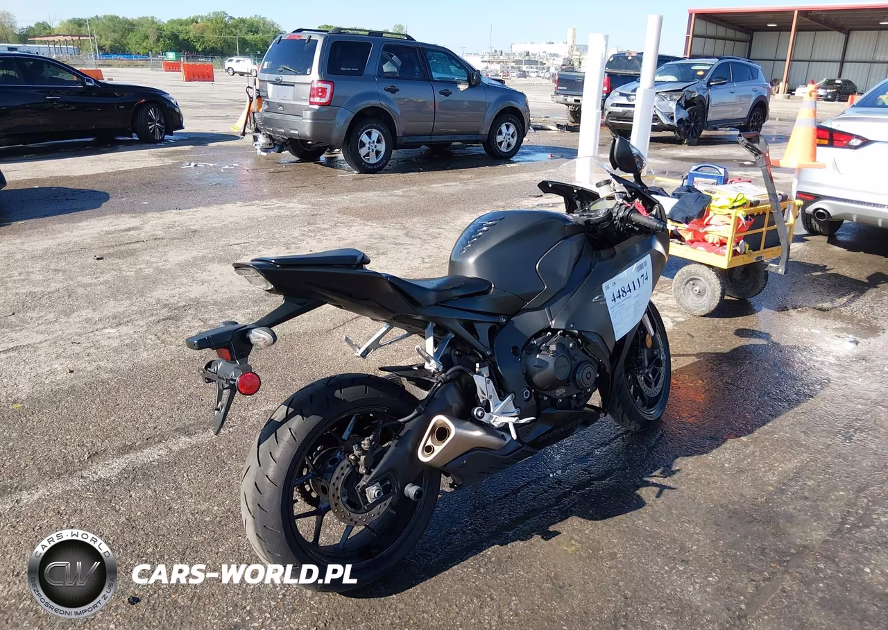2016 Honda Cbr1000 Rr VIN:JH2SC5902GK800563 - 4