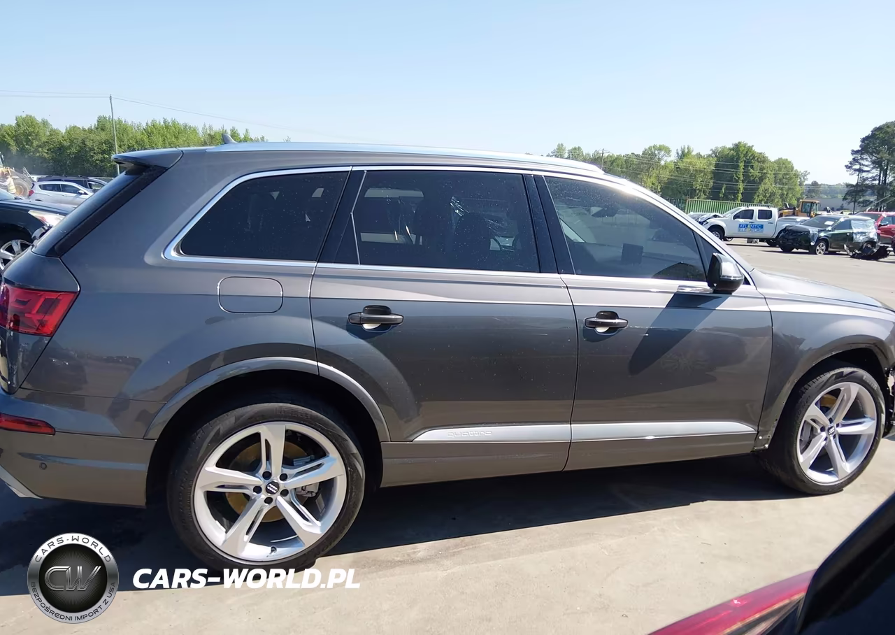 2019 Audi Q7 55 Premium VIN:WA1VAAF74KD024563 - 14