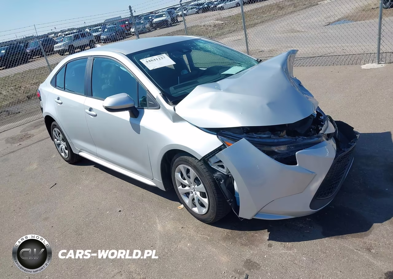 2021 Toyota Corolla Le – zdjęcie 1 z 17