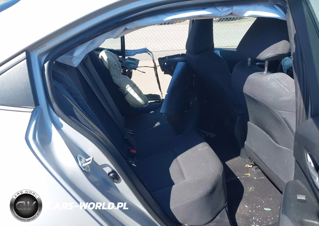 2021 Toyota Corolla Le VIN:5YFEPMAE8MP251024 - 8