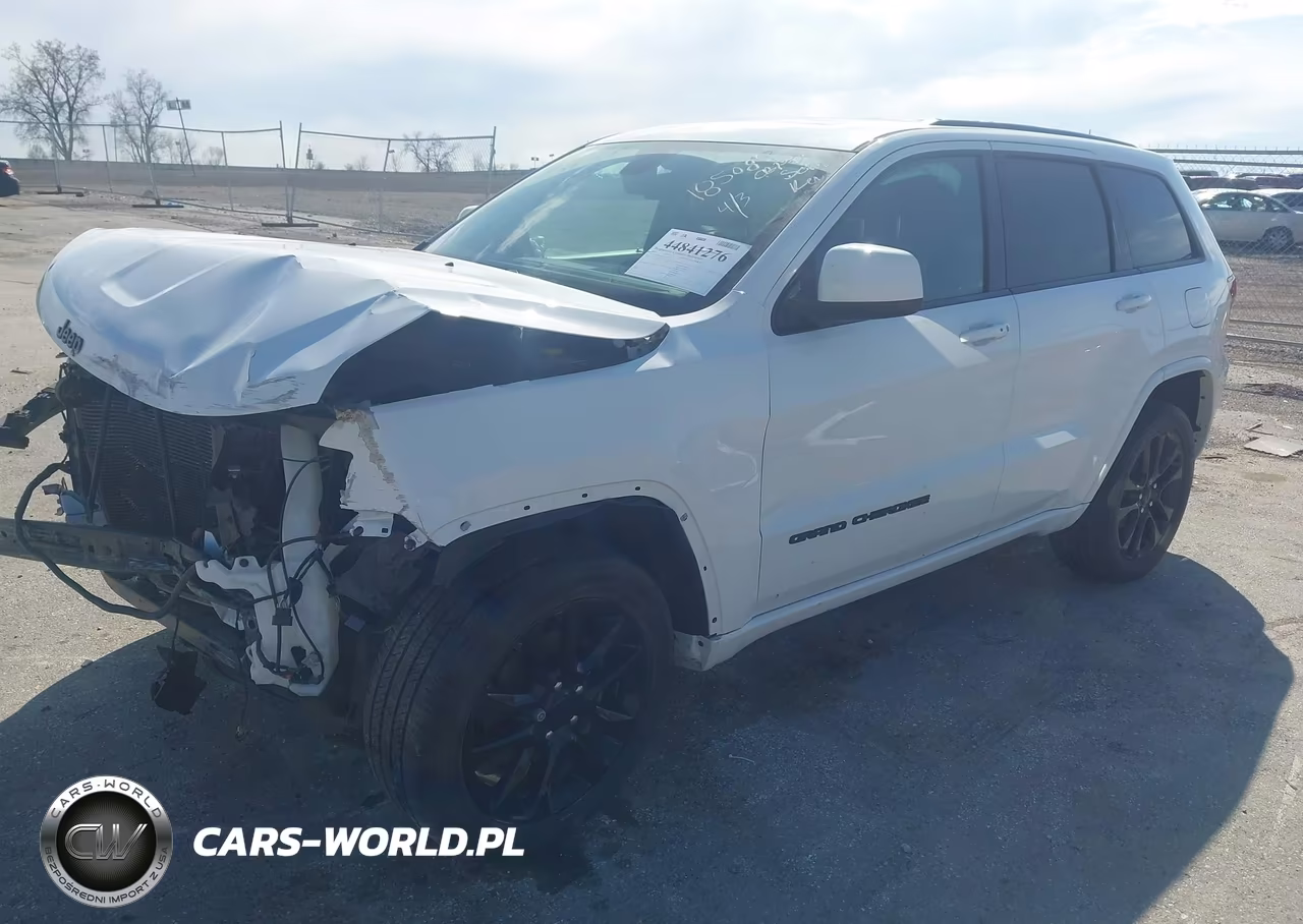 2020 Jeep Grand Cherokee Altitude 4X4 VIN:1C4RJFAG4LC241212 - 2
