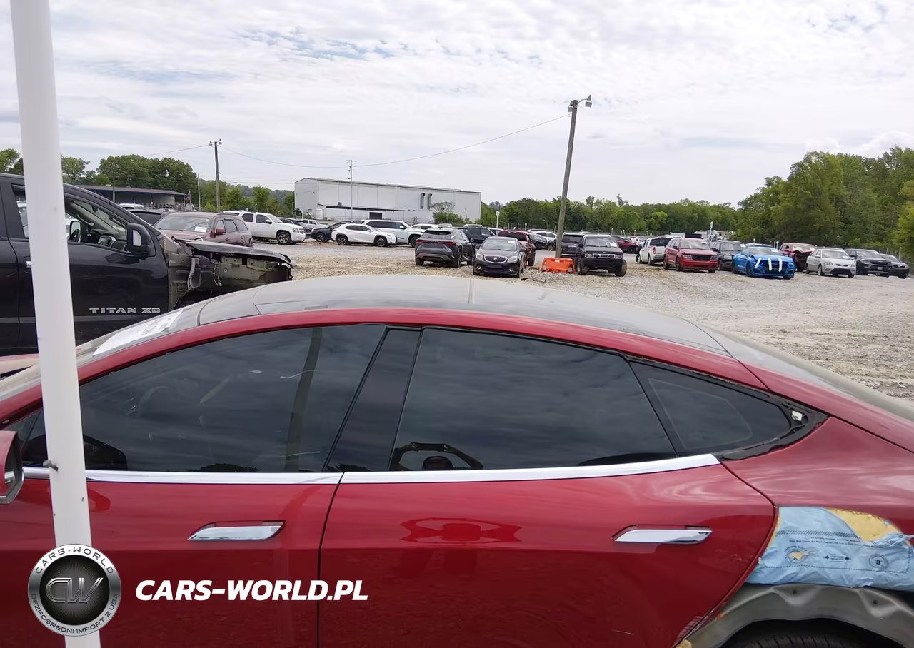 2016 Tesla Model S 60-70-75-85 VIN:5YJSA1E18GF135834 - 14