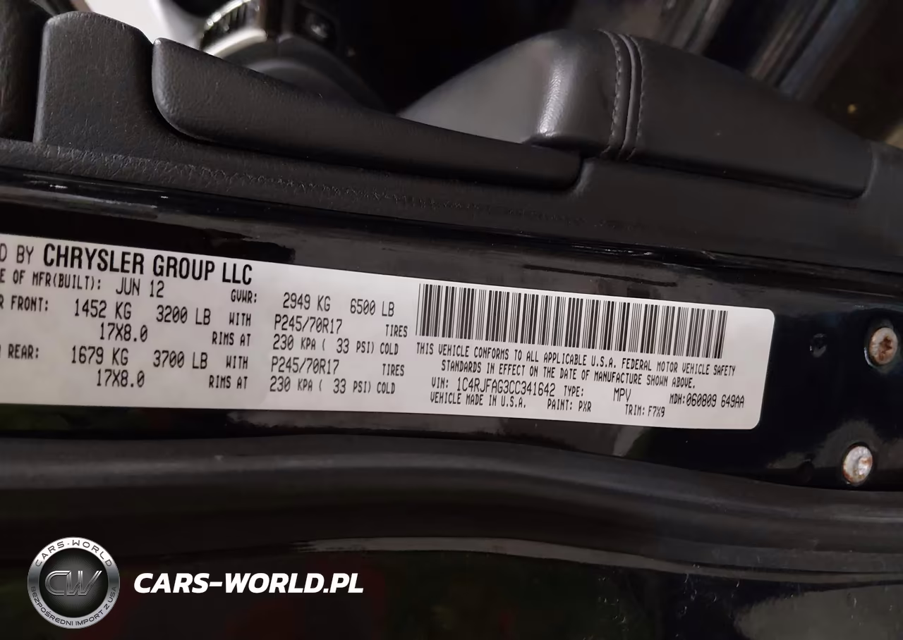 2012 Jeep Grand Cherokee Laredo VIN:1C4RJFAG3CC341642 - 9
