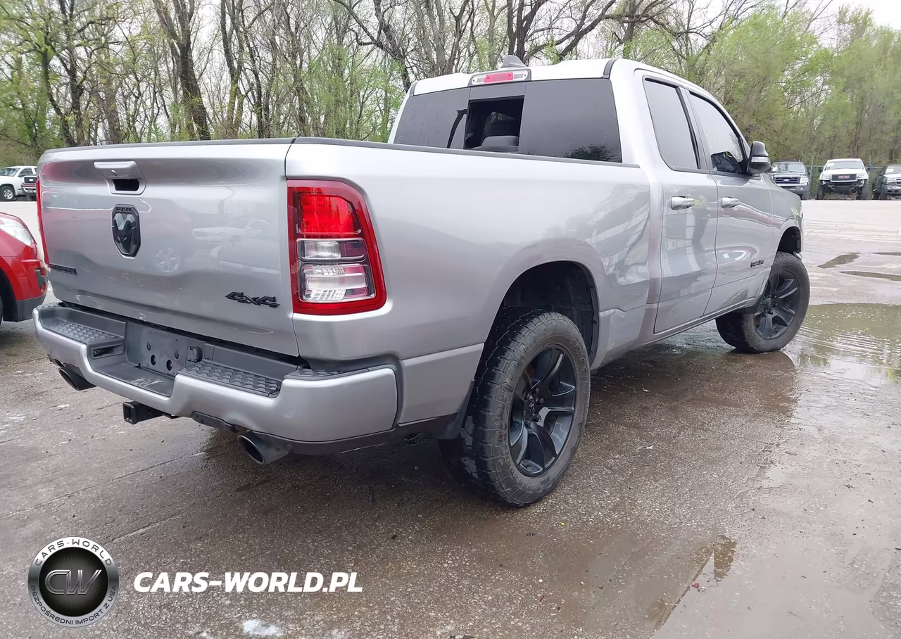 2021 Ram 1500 Big Horn 4X4 6'4 Box VIN:1C6SRFBT1MN782415 - 4