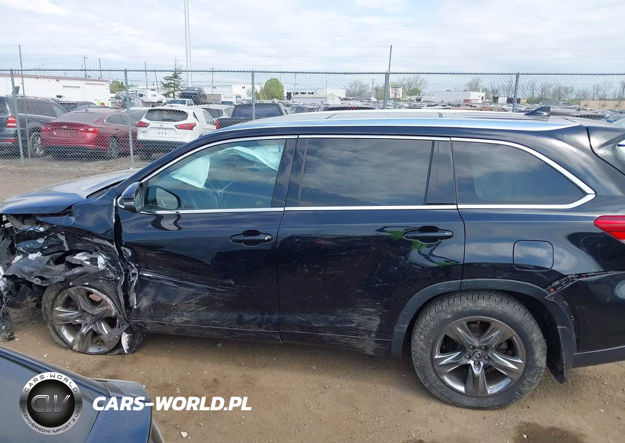 2019 Toyota Highlander Limited Platinum VIN:5TDDZRFH2KS993865 - 14
