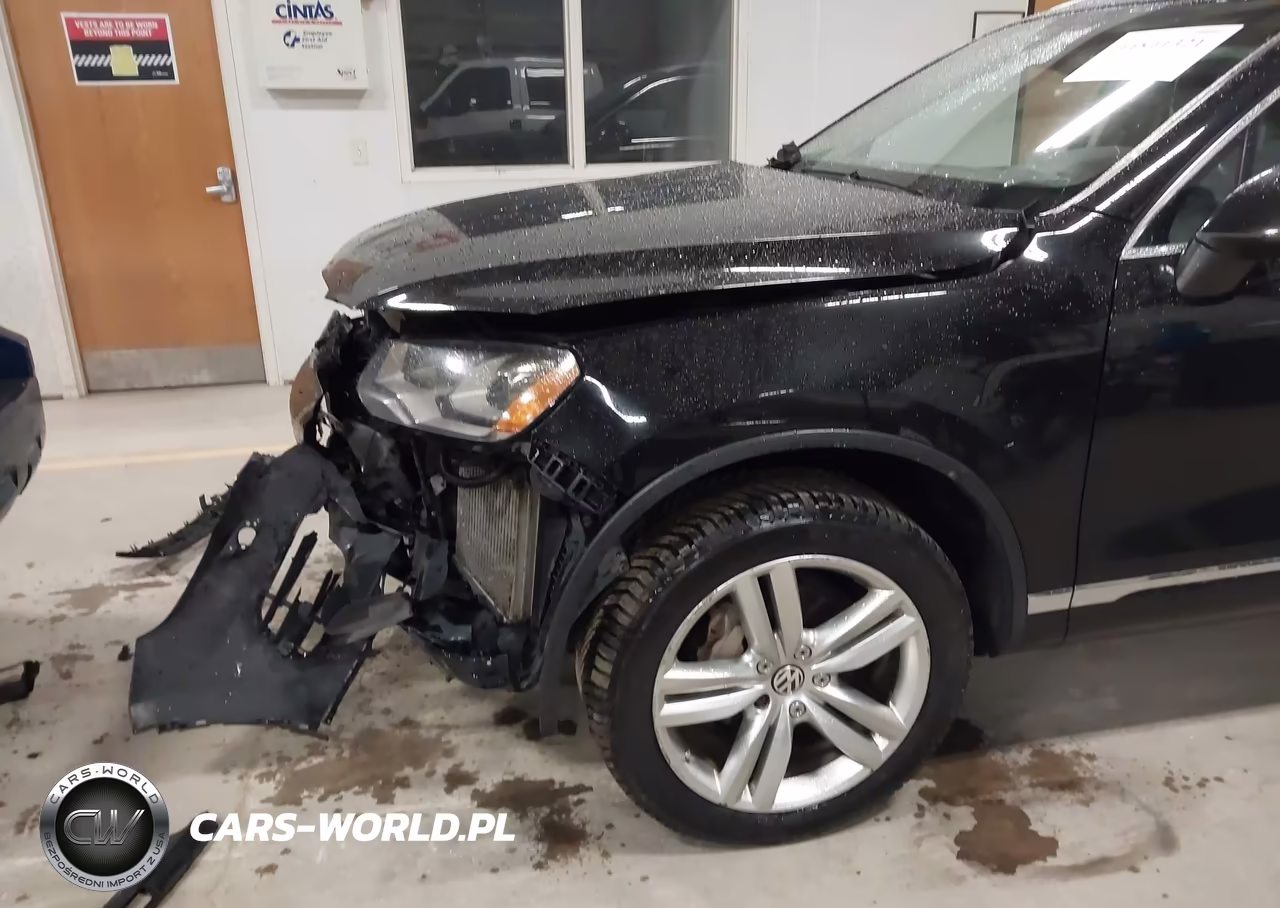 2011 Volkswagen Touareg Tdi Executive VIN:WVGFK9BP9BD004025 - 6