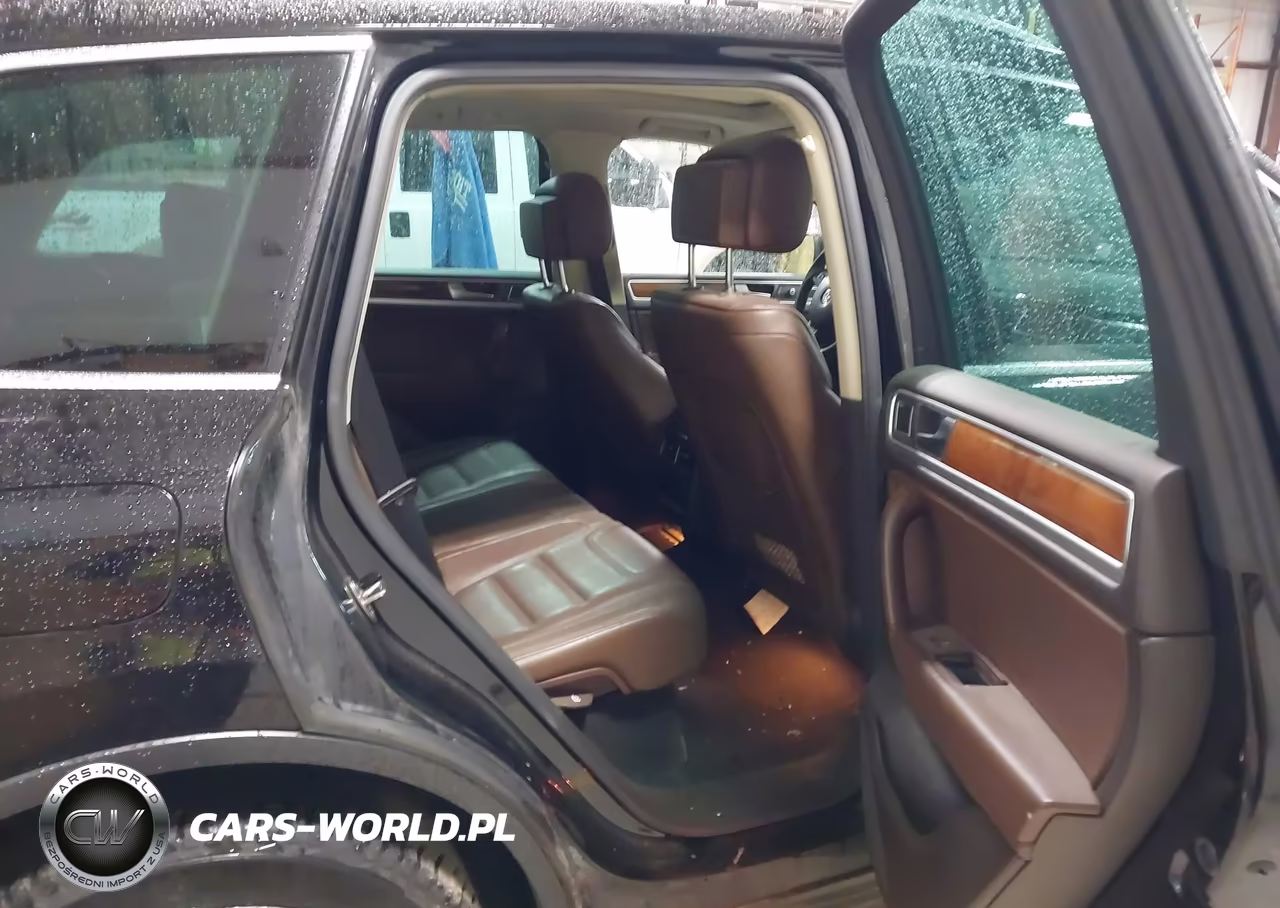 2011 Volkswagen Touareg Tdi Executive VIN:WVGFK9BP9BD004025 - 8
