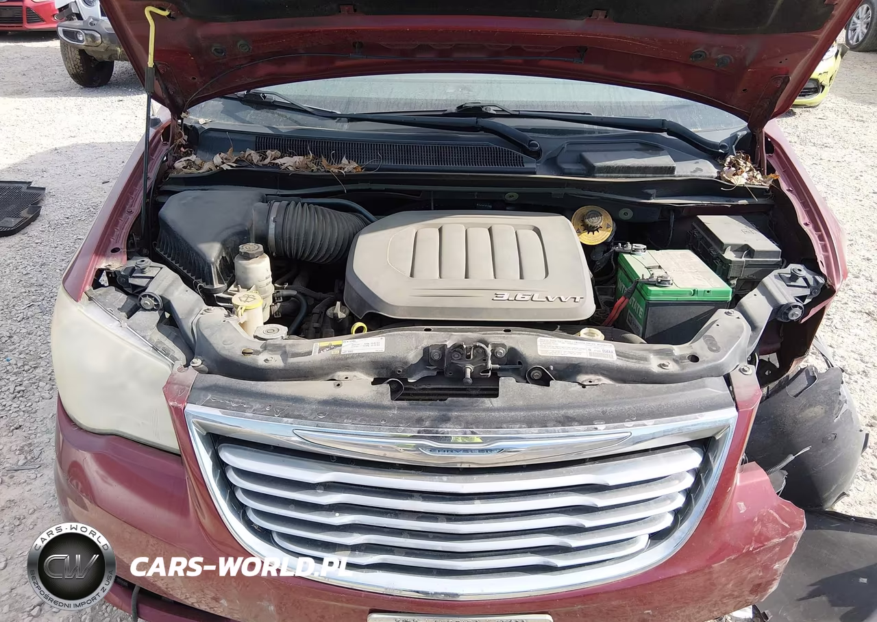 2014 Chrysler Town & Country Touring VIN:2C4RC1BG1ER125049 - 10