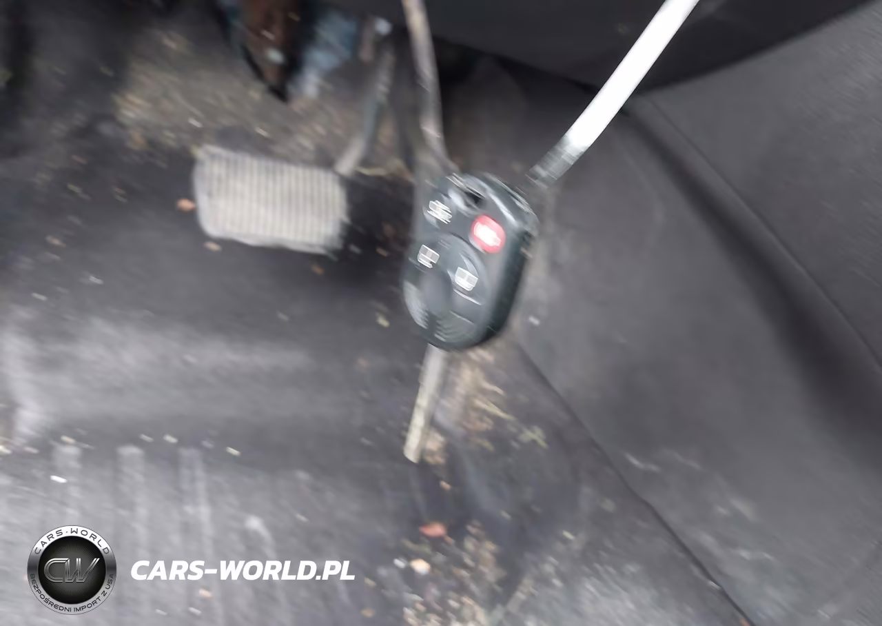 2017 Ford Focus Sel VIN:1FADP3H27HL348110 - 11