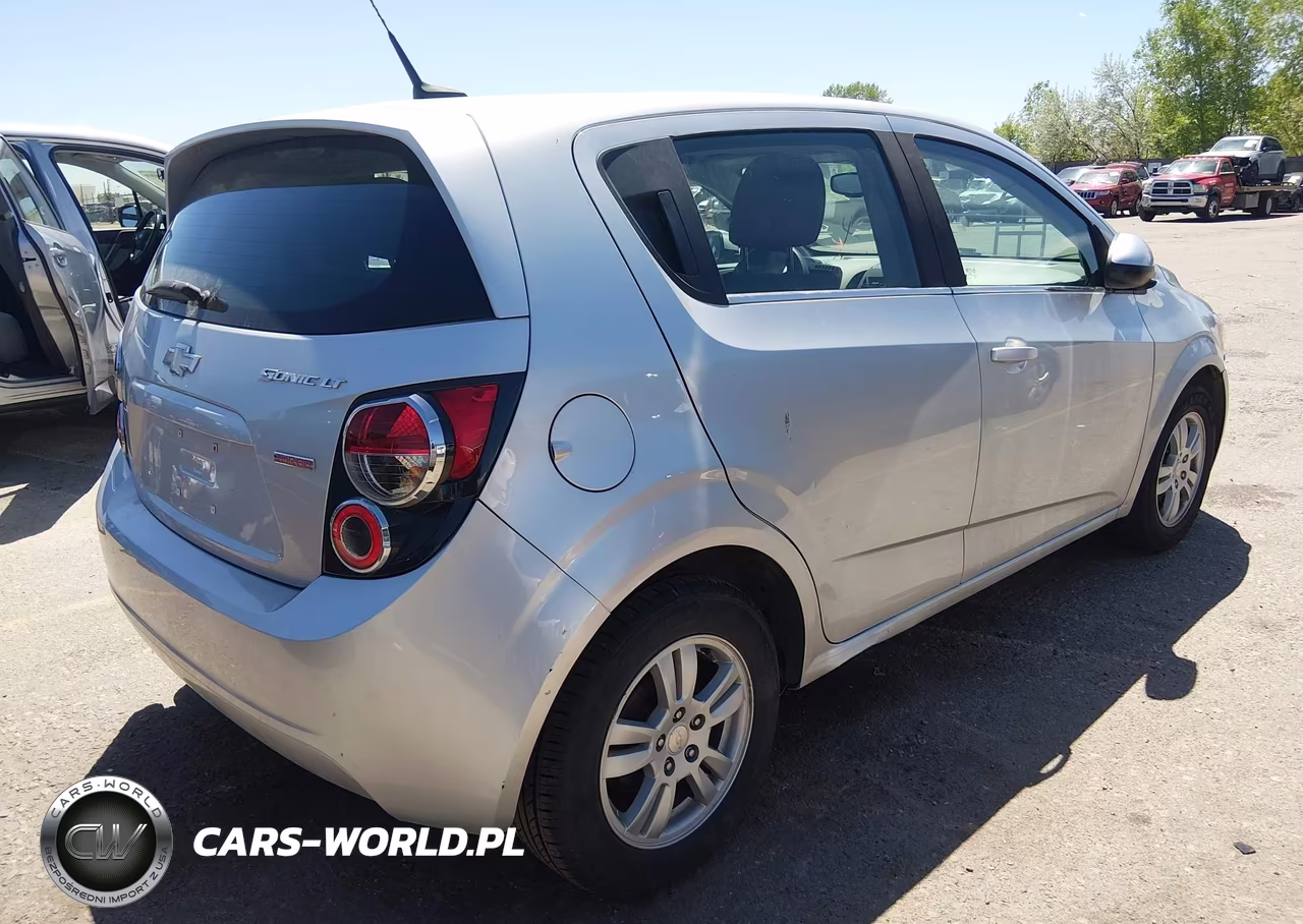 2013 Chevrolet Sonic Lt Auto VIN:1G1JC6SB5D4181794 - 4