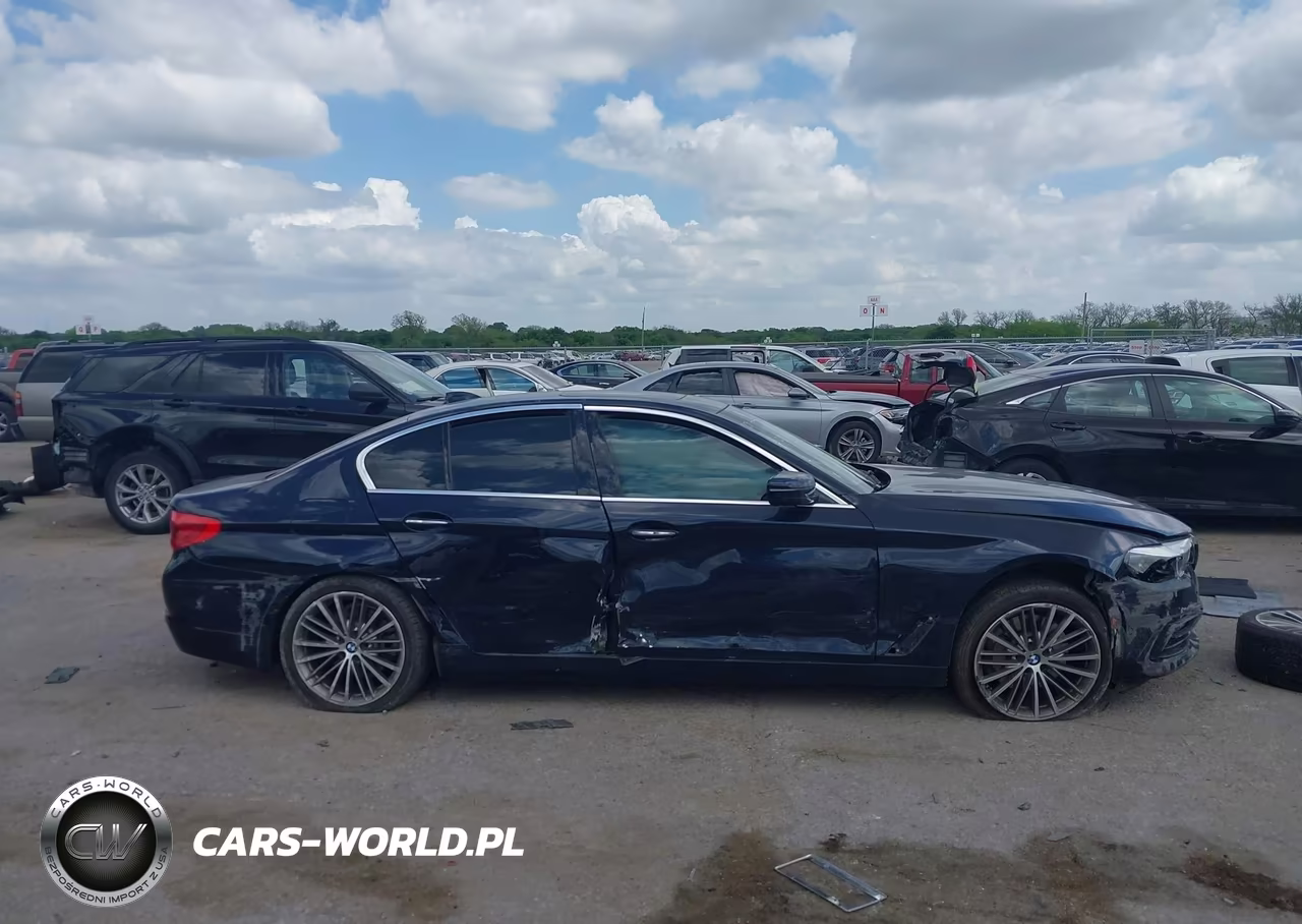 2018 BMW 530I VIN:WBAJA5C54JG900136 - 13
