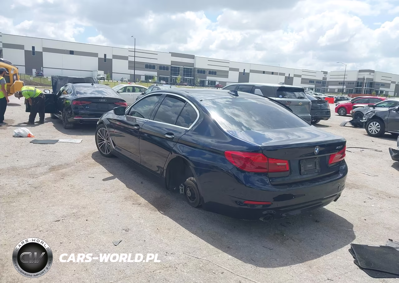 2018 BMW 530I VIN:WBAJA5C54JG900136 - 3