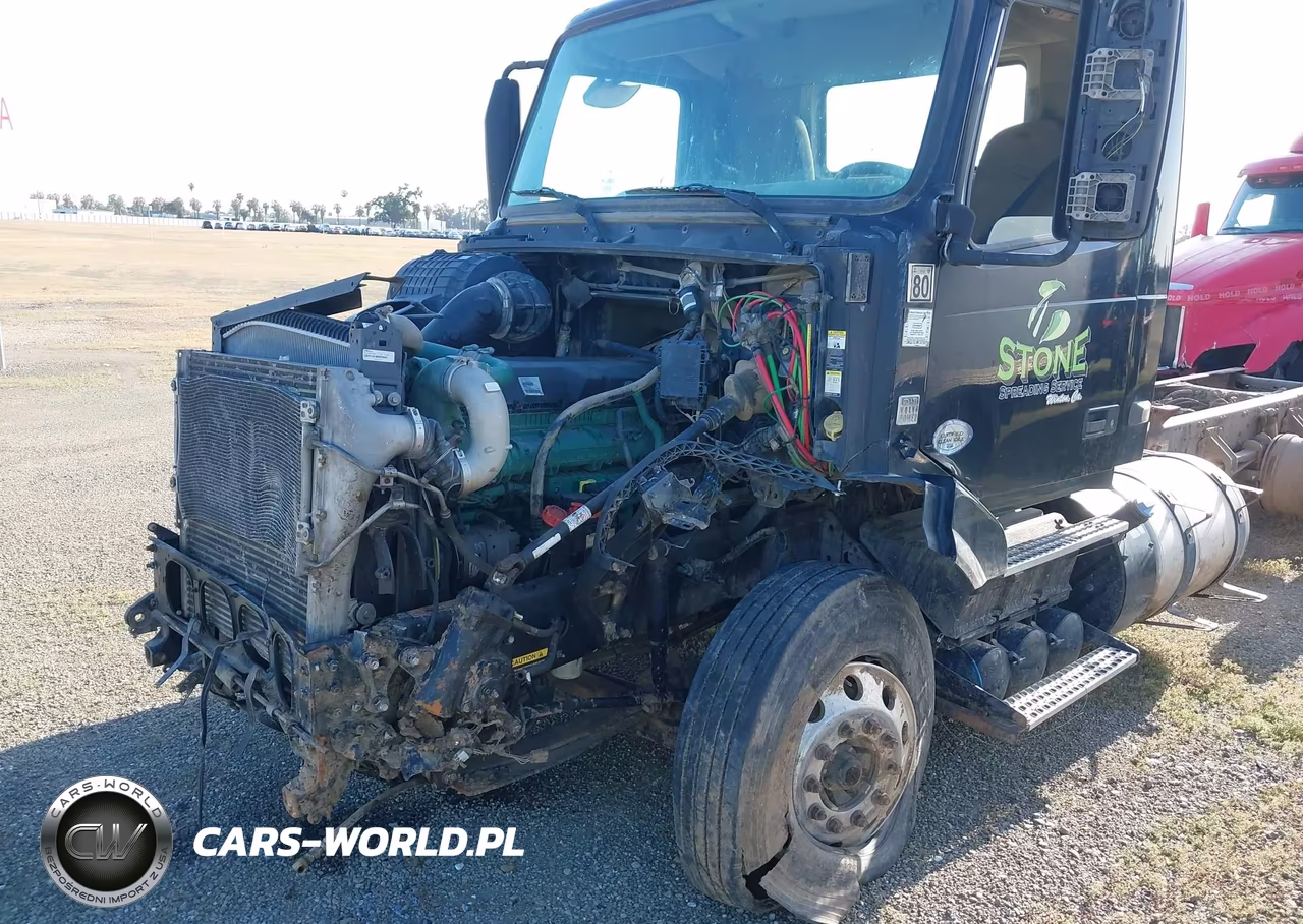 2015 Volvo Vn Vnl VIN:4V4NC9EH1FN189810 - 11