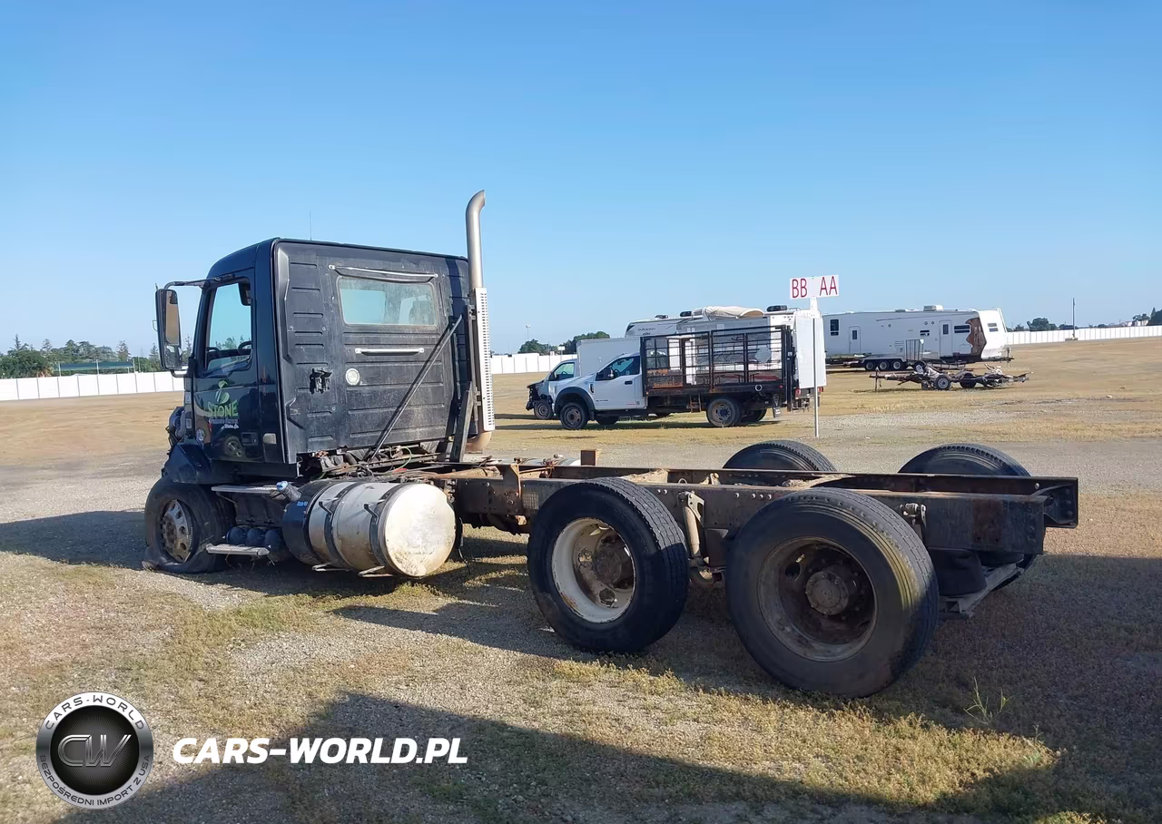 2015 Volvo Vn Vnl VIN:4V4NC9EH1FN189810 - 14