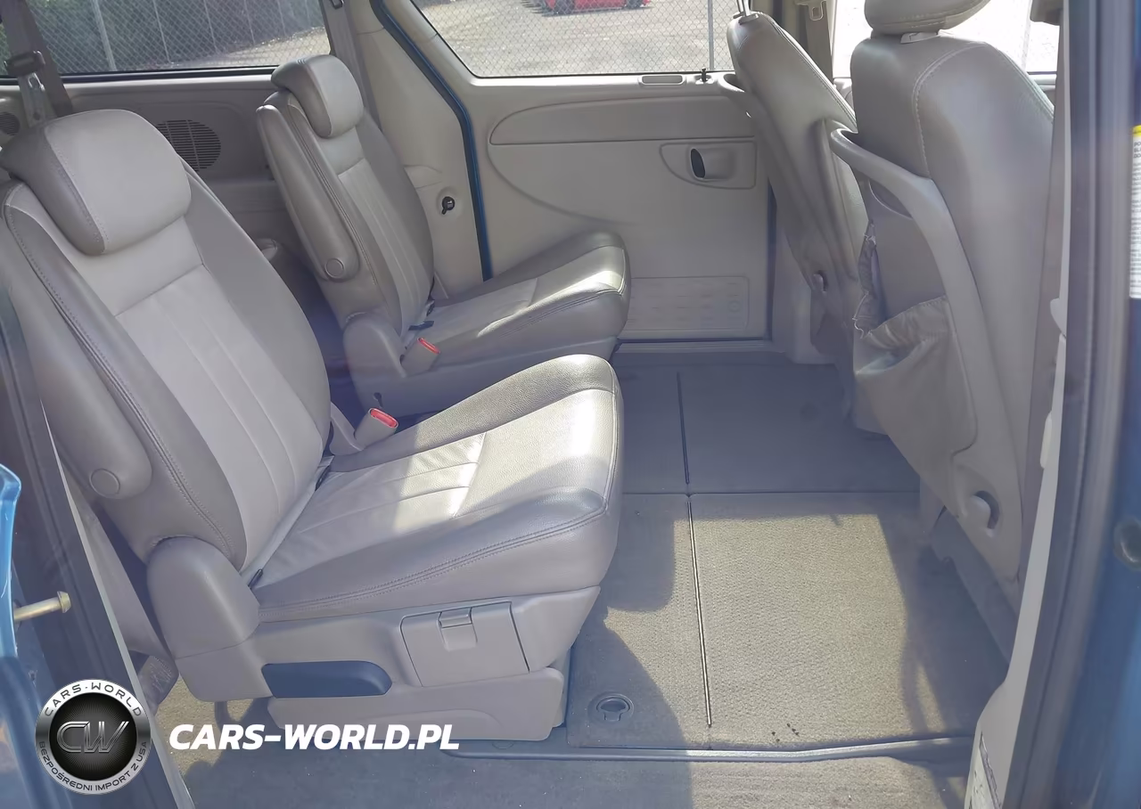 2005 Dodge Grand Caravan Sxt VIN:2D4GP44L55R369328 - 8