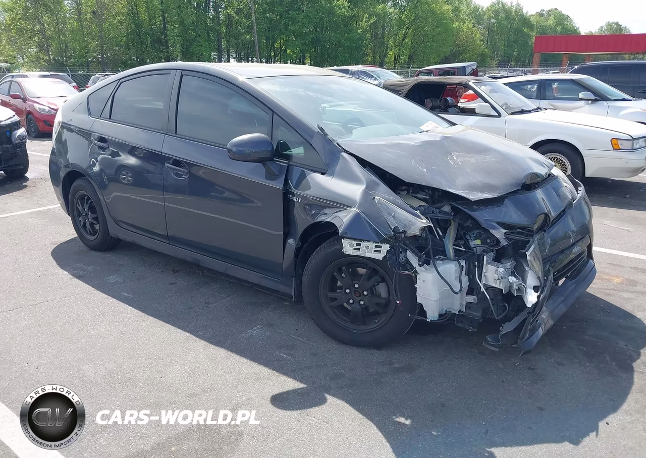 2014 Toyota Prius Three