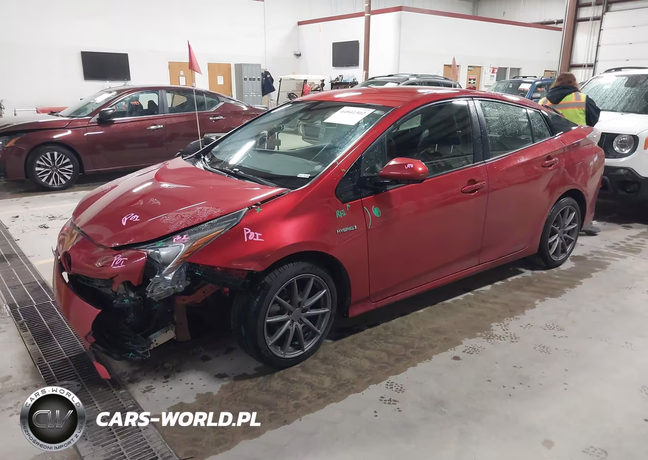 2018 Toyota Prius Three Touring VIN:JTDKARFU8J3059513 - 2